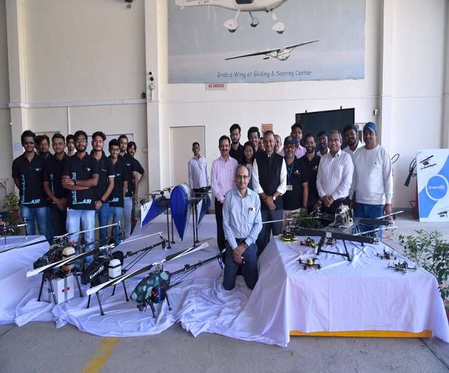 IIT कानपुर में ड्रोन रहे आकर्षण का केंद्र