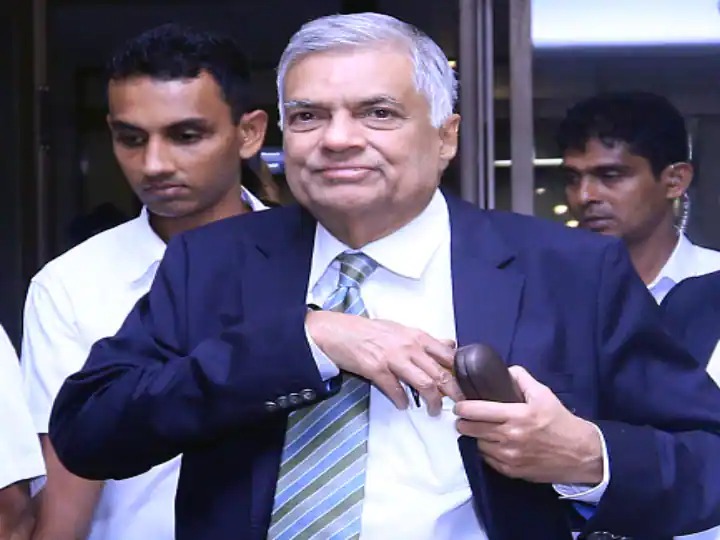   श्रीलंका :आर्थिक संकट के बीच 9 नए कैबिनेट मंत्रियों ने ली शपथ