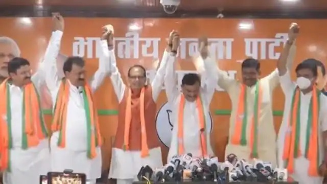 मध्य प्रदेश में सपा-बसपा को बीजेपी का झटका, भगवा पार्टी में शामिल हुए 3 विधायक