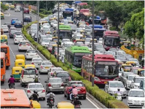 दिल्ली में ट्रैफिक व्यवस्था में  बदलाव बंद रहेंगे ये रास्ते