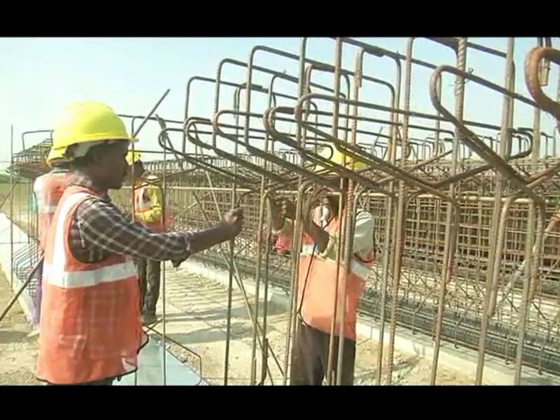Ganga Expressway: युद्धस्तर पर जारी है काम, 2024 तक पूरा करने का लक्ष्य