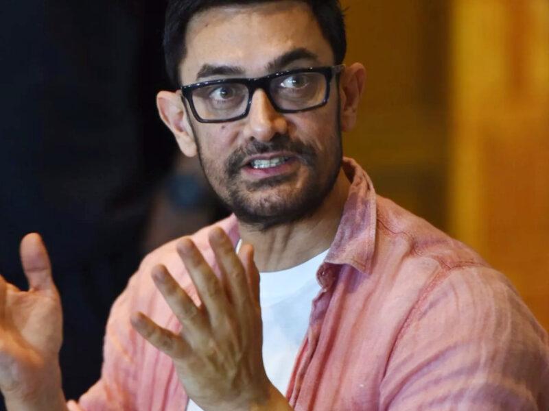 आमिर खान आर्थिक तंगी के दिनों को याद कर हुए भावुक,कहा-अब्बा को कर्ज में देख परेशानी होती थी