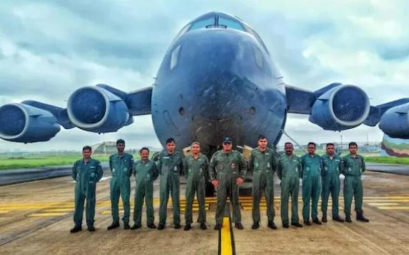 चीन बॉर्डर पर फाइटर जेट,हेलिकॉप्टर,ड्रोन जुटा रहा भारत,सैन्य अभ्यास की हुई तैयारी