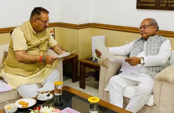 Uttrakhand : कृषि मंत्री गणेश जोशी ने केंद्रीय मंत्री नरेंद्र तोमर से की मुलाकात