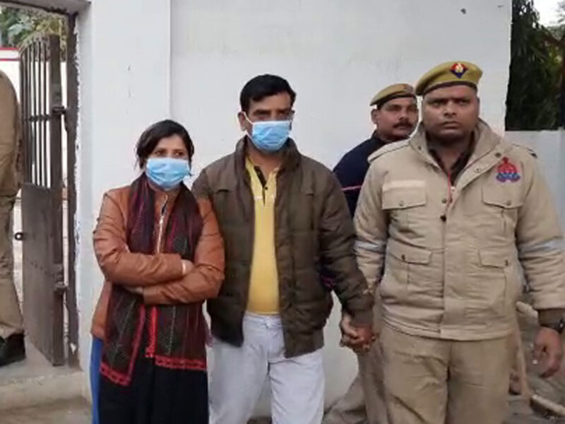 Saharanpur Sextortion Case: आरोपी महिला इमराना ने मेडिकल कॉलेज के ट्रेनी डॉक्टर को हनीट्रैप में फंसा