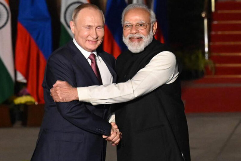 रूसी राष्‍ट्रपति पुतिन ने PM मोदी को बताया खास दोस्त, भारत से सीखने की सलाह भी दी…