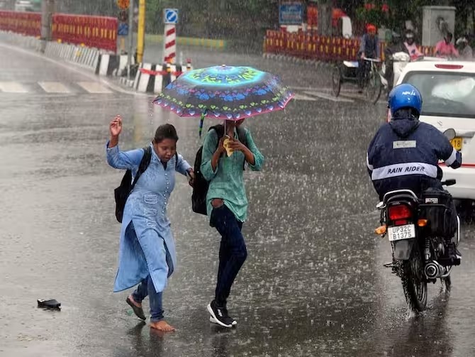 Kanpur Weather: मौसम को लेकर CSA ने जारी किया अलर्ट, इन जिलों में हो सकती है भारी बारिश