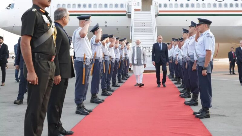 ब्रिक्‍स सम्‍मेलन के बाद ग्रीस पहुंचे प्रधानमंत्री मोदी, 40 सालों के बाद कोई भारतीय प्रधानमंत्री ग्रीस का दौरा कर रहा है