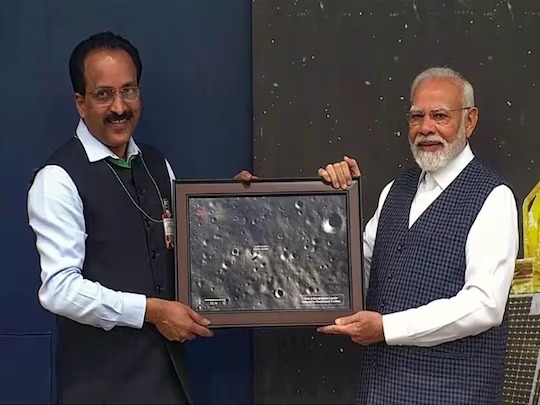 भारत के पास चांद की सबसे बढ़िया तस्वीर, ISRO चीफ ने कही बड़ी बात, बोले- समय पर पूरा करेंगे प्रयोग