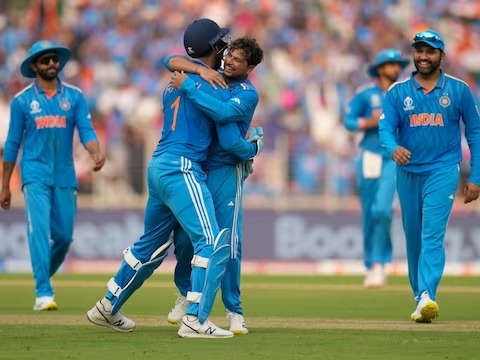 रोहित-अय्यर के तूफान में उड़ा पाकिस्तान; भारत 7 विकेट से जीता, World Cup में बनाया 8-0 का रिकॉर्ड