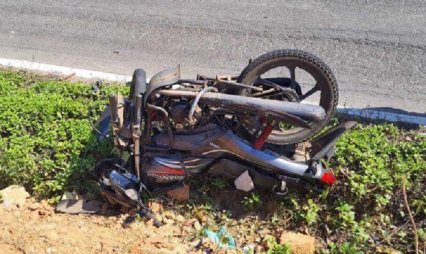 Hamirpur Road Accident: पिछे से आ रहे ट्रक ने बाइक सवार को मारी टक्कर, करीब 500 किमी तक घसिटता रहा युवक…