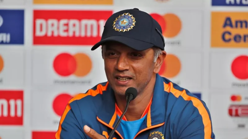 IND vs AUS: ड्रेसिंग रूम में सिसक सिसक कर रोई टीम इंडिया, कोच राहुल द्रविड़ ने बताई दास्तां…