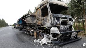 Bharatpur: जयपुर से आगरा की ओर जा रहे ट्रक में लगी भयानक आग, माल जलकर हुआ राख…