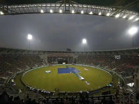 भारत बनाम साउथ अफ्रीका के बीच मैच में बारिश खलल डाल सकती है